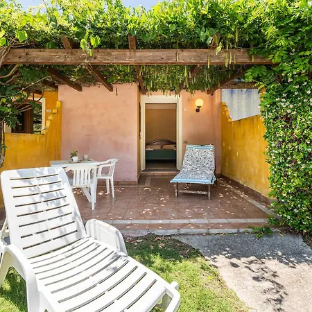 Classical Res Baiadellepalme-studio Sleep 2 Person Apartment