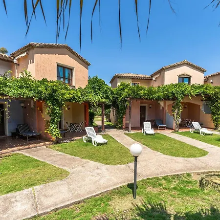Classical Res Baiadellepalme-studio Sleep 2 Person Apartment Santa Margherita di Pula